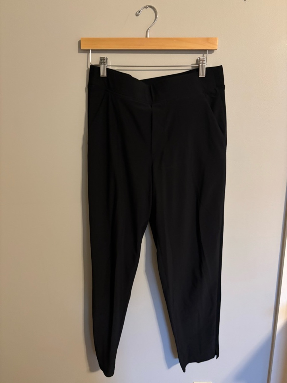 Athleta Woman Black joggers